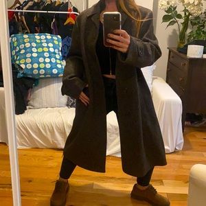 VINTAGE WOOL COAT. Made in England. High quality wool. Gorgeous + warm!